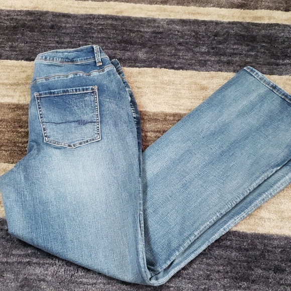 maurices curvy jeans